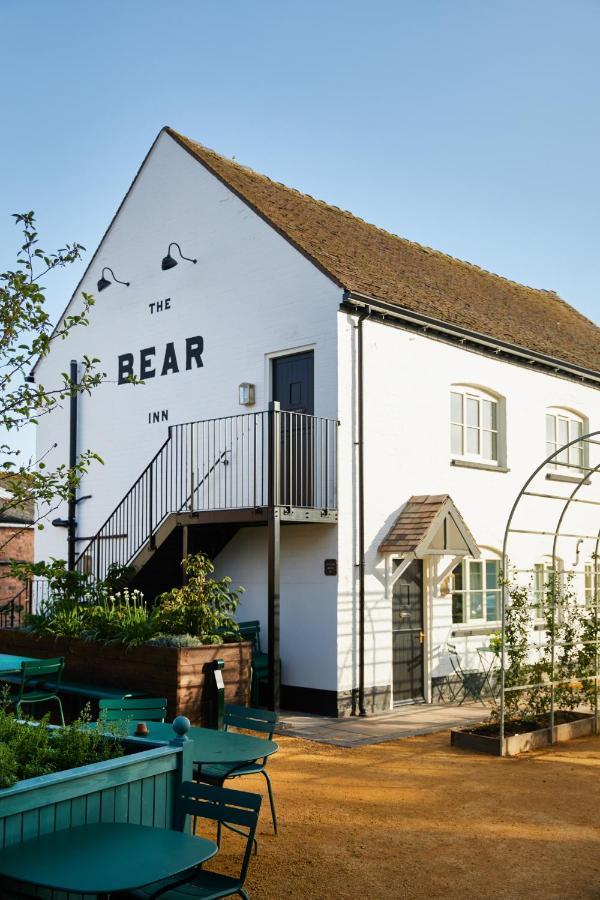 The Bear Inn, Hodnet 外观 照片