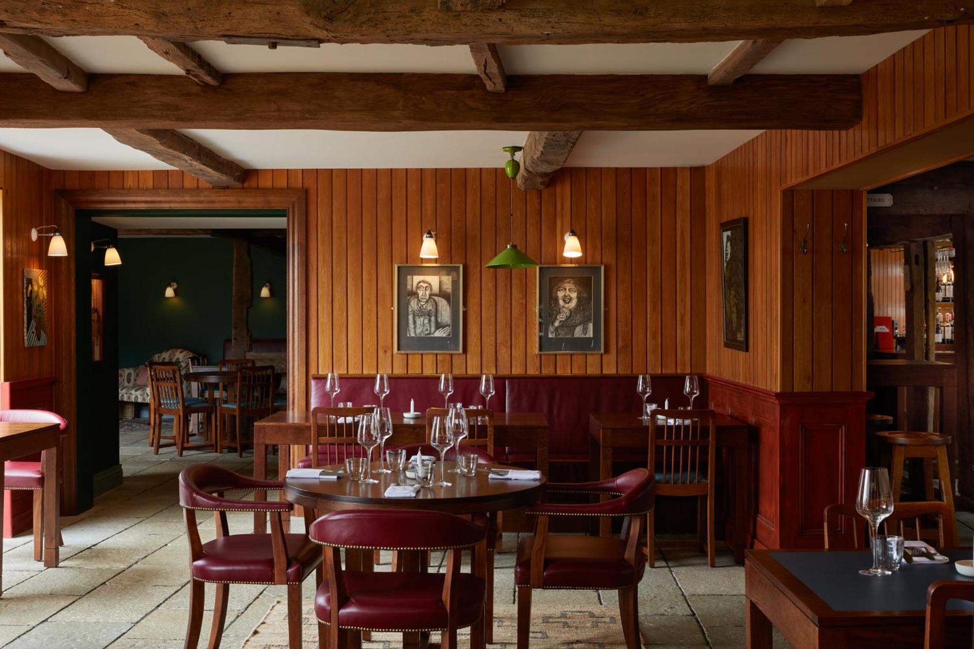The Bear Inn, Hodnet 外观 照片